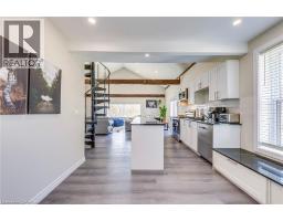 3590 LAKESHORE Road - 6