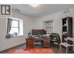 50 SANDERS Boulevard - 14