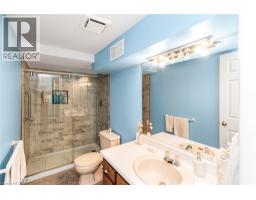 10 WENTWORTH Drive UnitNo. 36 - 26