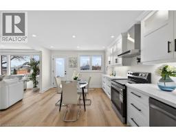 74 VICTOR Boulevard - 12