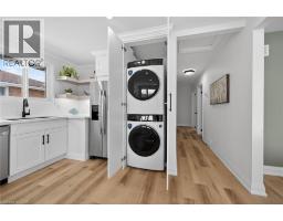 74 VICTOR Boulevard - 14
