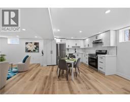 74 VICTOR Boulevard - 24