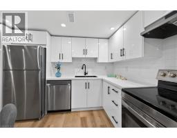 74 VICTOR Boulevard - 27