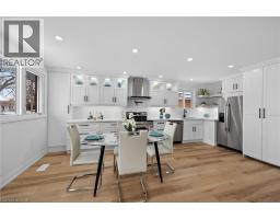 74 VICTOR Boulevard - 8