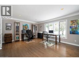 18 STONEGATE Drive - 10
