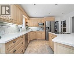 18 STONEGATE Drive - 17
