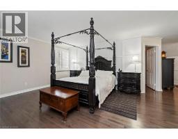 18 STONEGATE Drive - 30