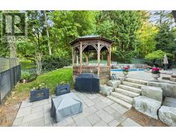 18 STONEGATE Drive - 47