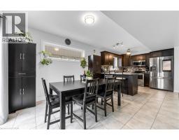 160 WALLACE Avenue S - 11