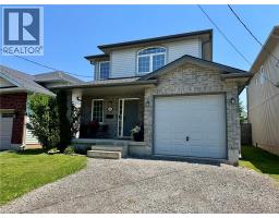 160 WALLACE Avenue S - 2
