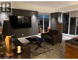 67 CAROLINE Street S UnitNo. 17C - 17