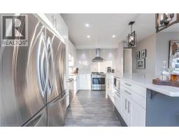 67 CAROLINE Street S UnitNo. 17C - 9