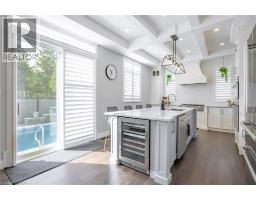 4 LOCKMAN Drive - 13