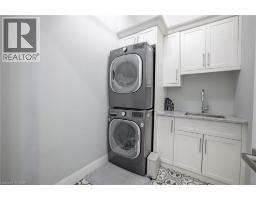 4 LOCKMAN Drive - 17
