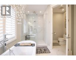 4 LOCKMAN Drive - 23