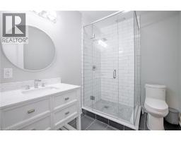 4 LOCKMAN Drive - 37