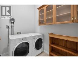 262 DUNDAS Street E UnitNo. 320 - 27