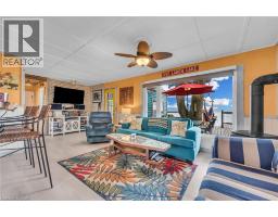 2090 LAKESHORE Road - 10