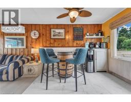 2090 LAKESHORE Road - 16