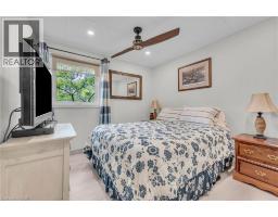 2090 LAKESHORE Road - 23