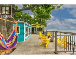 2090 LAKESHORE Road - 31