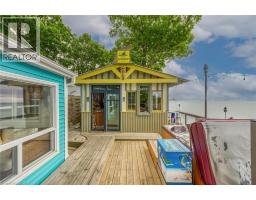 2090 LAKESHORE Road - 34