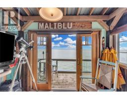 2090 LAKESHORE Road - 37