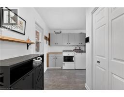 2330 CENTRE Street - 16