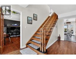 2330 CENTRE Street - 18