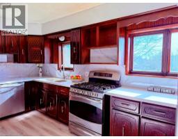 374 VICTORIA Road N - 13