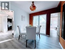 374 VICTORIA Road N - 22