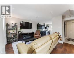 54 WEIR Street S - 10