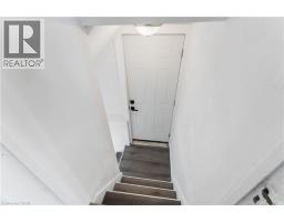 54 WEIR Street S - 25