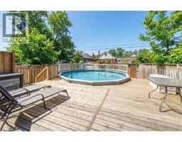 54 WEIR Street S - 36