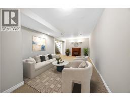 25 WALKER Court - 18