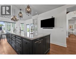 2147 BERWICK Drive - 12