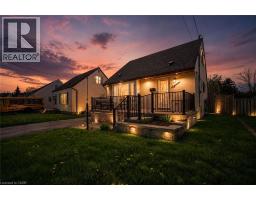 18 ARMSTRONG Avenue - 1