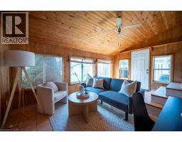 18 ARMSTRONG Avenue - 24