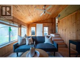 18 ARMSTRONG Avenue - 25