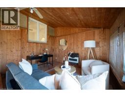 18 ARMSTRONG Avenue - 27
