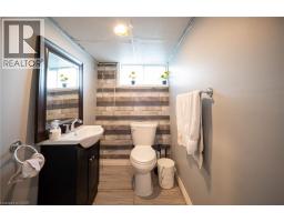 18 ARMSTRONG Avenue - 34