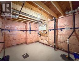 105 ALICIA Crescent - 38