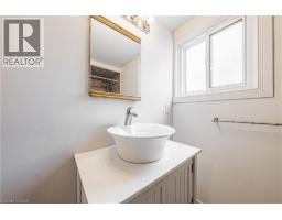 22 WORSLEY Road - 8
