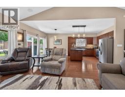 19 LAMPMAN Drive - 10