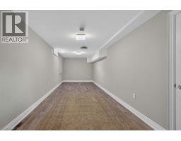 19 LAMPMAN Drive - 26