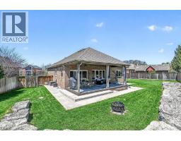 19 LAMPMAN Drive - 39