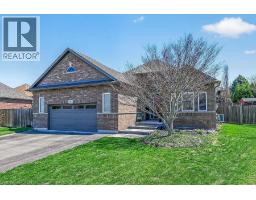 19 LAMPMAN Drive - 43