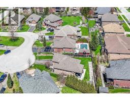 19 LAMPMAN Drive - 49