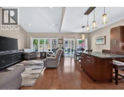 19 LAMPMAN Drive - 8