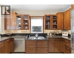18 BRANT Road N - 12